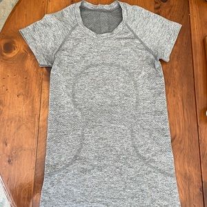 Lululemon Swiftly T Shirt